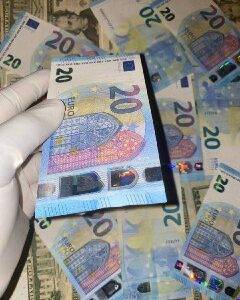 Buy Fake The Importance of Money Props Money 20 Euro